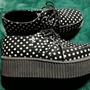 TUK Women's 9 Creeper 2 Inch Platform